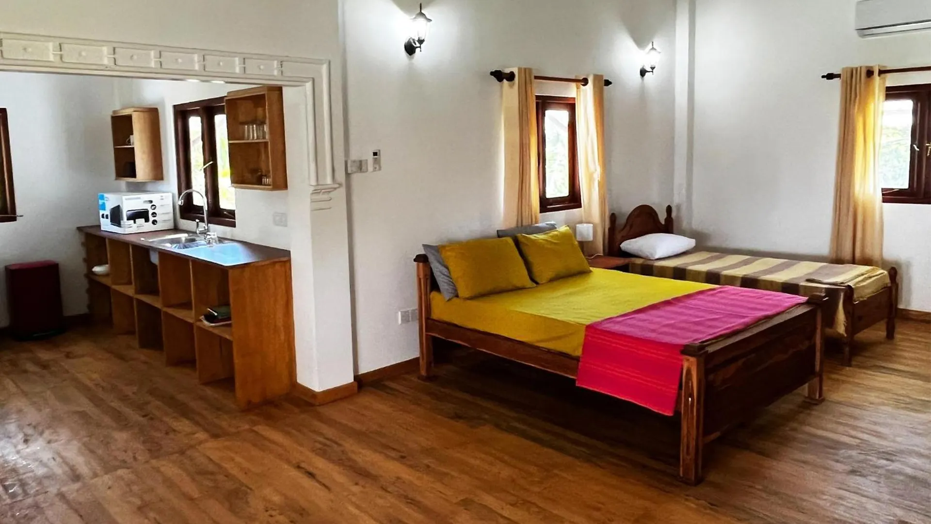 Hotel Lagoon House Negombo Sri Lanka