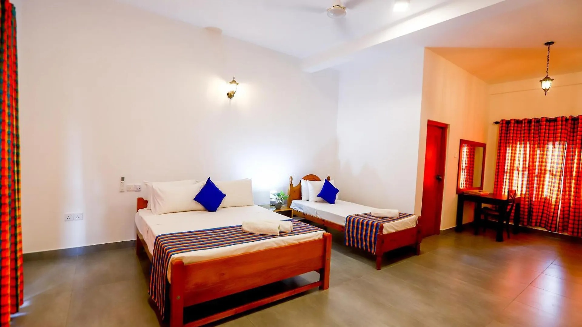 Hotel Lagoon House Negombo