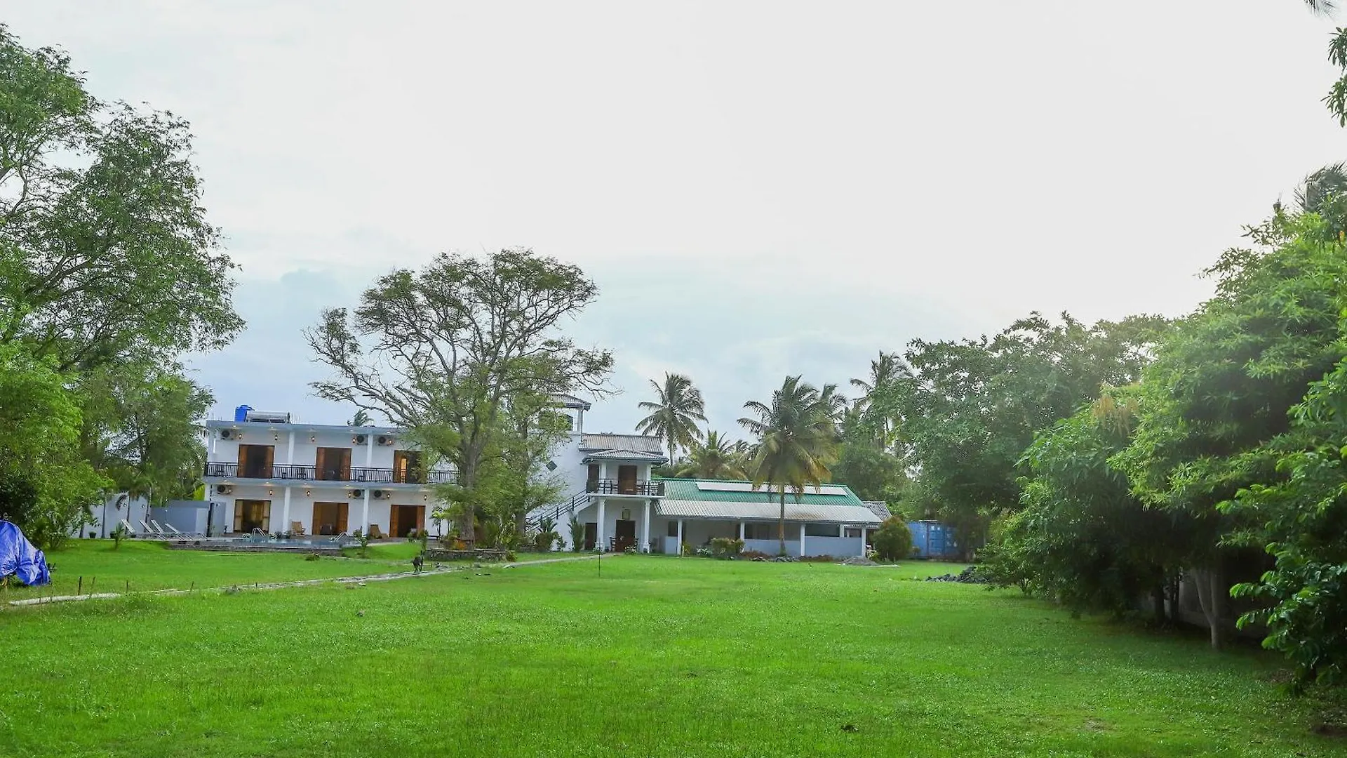 Hotel Lagoon House Negombo